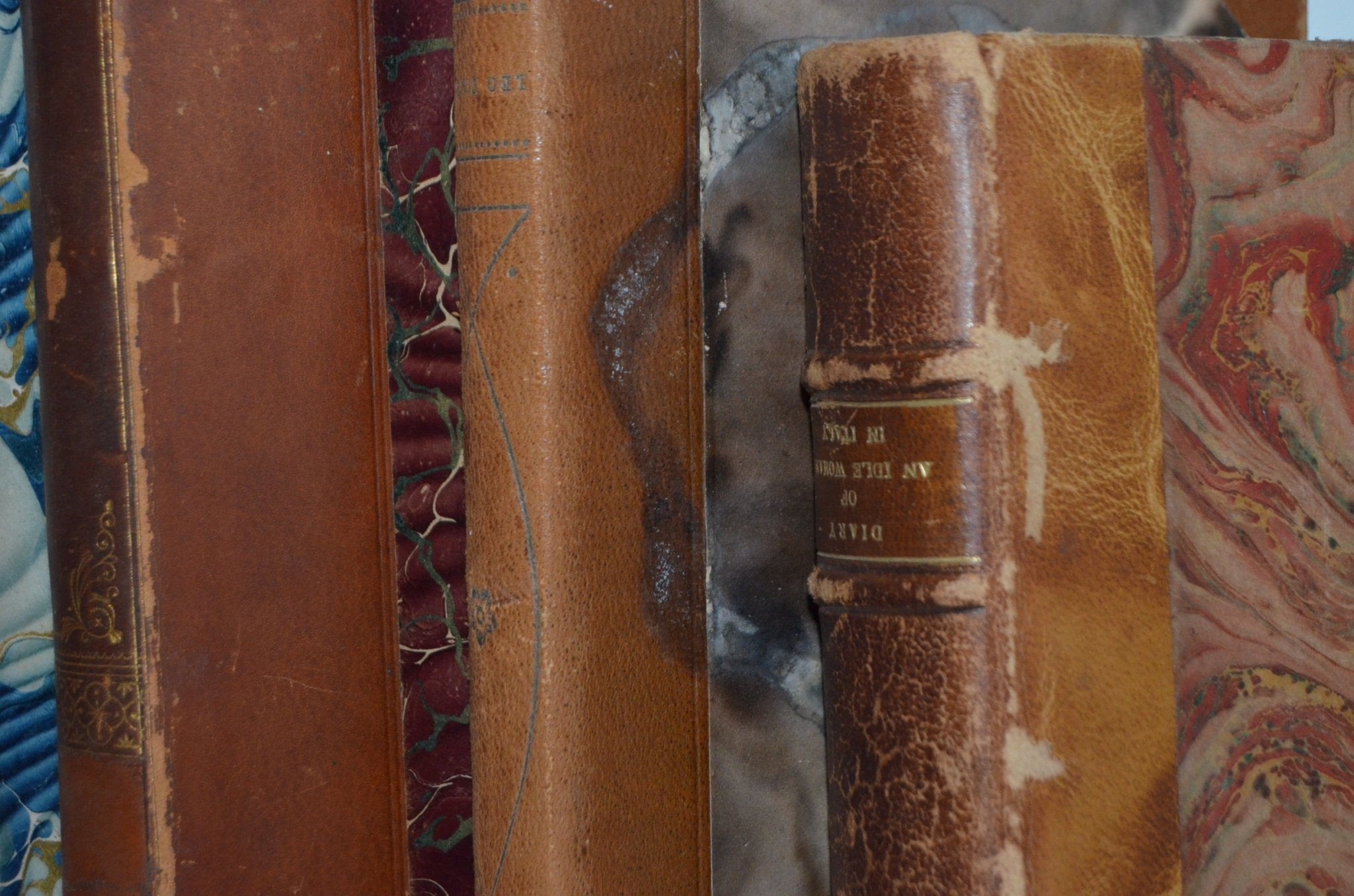 Antique Leather Bound Book Décor – Carmel Brown - Alfred Lord Tennyson - Brookfield Books
