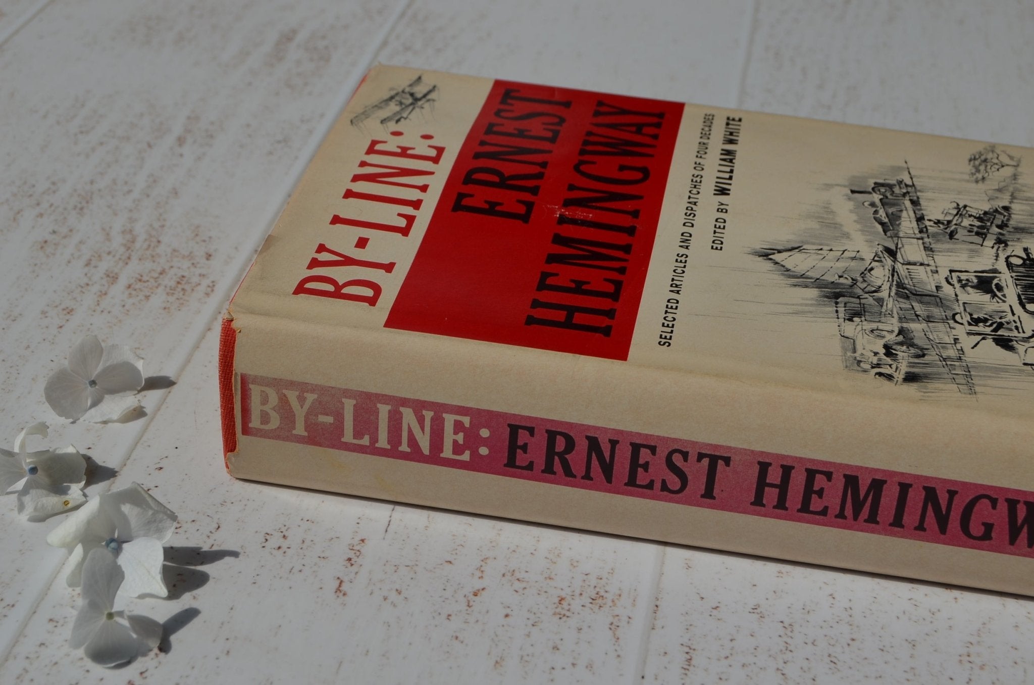 Vintage Book Club Edition – By-Line: Ernest Hemingway 1967 - Brookfield Books
