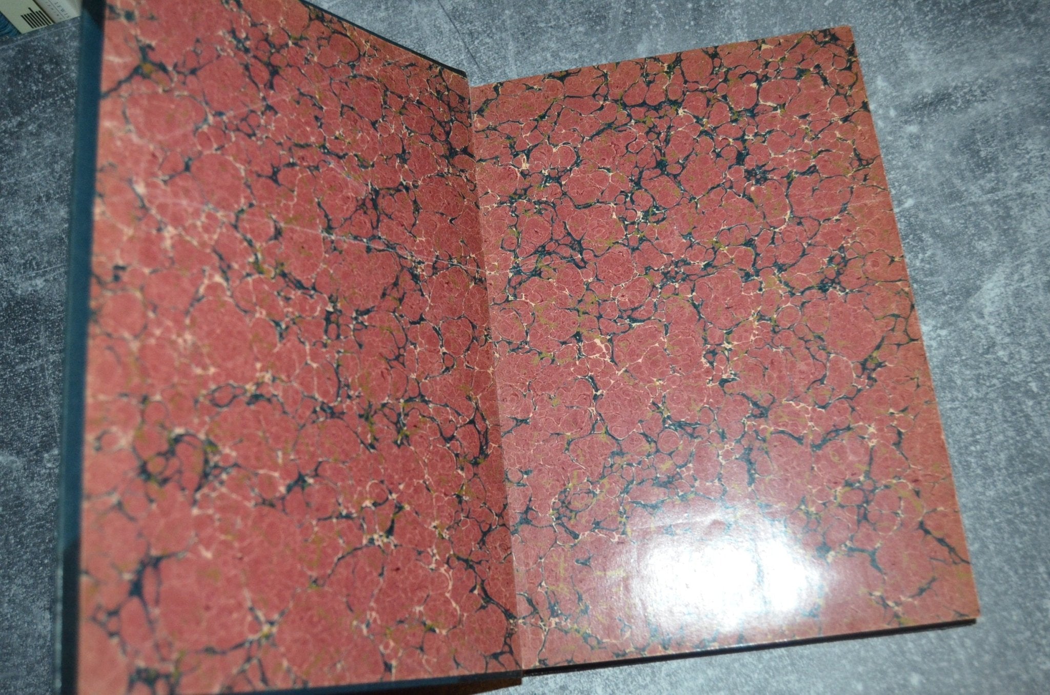 5 Volume Antique Leather Bound – Les Misérables by Victor Hugo 1862 - Oversize 11" x 8" - Brookfield Books