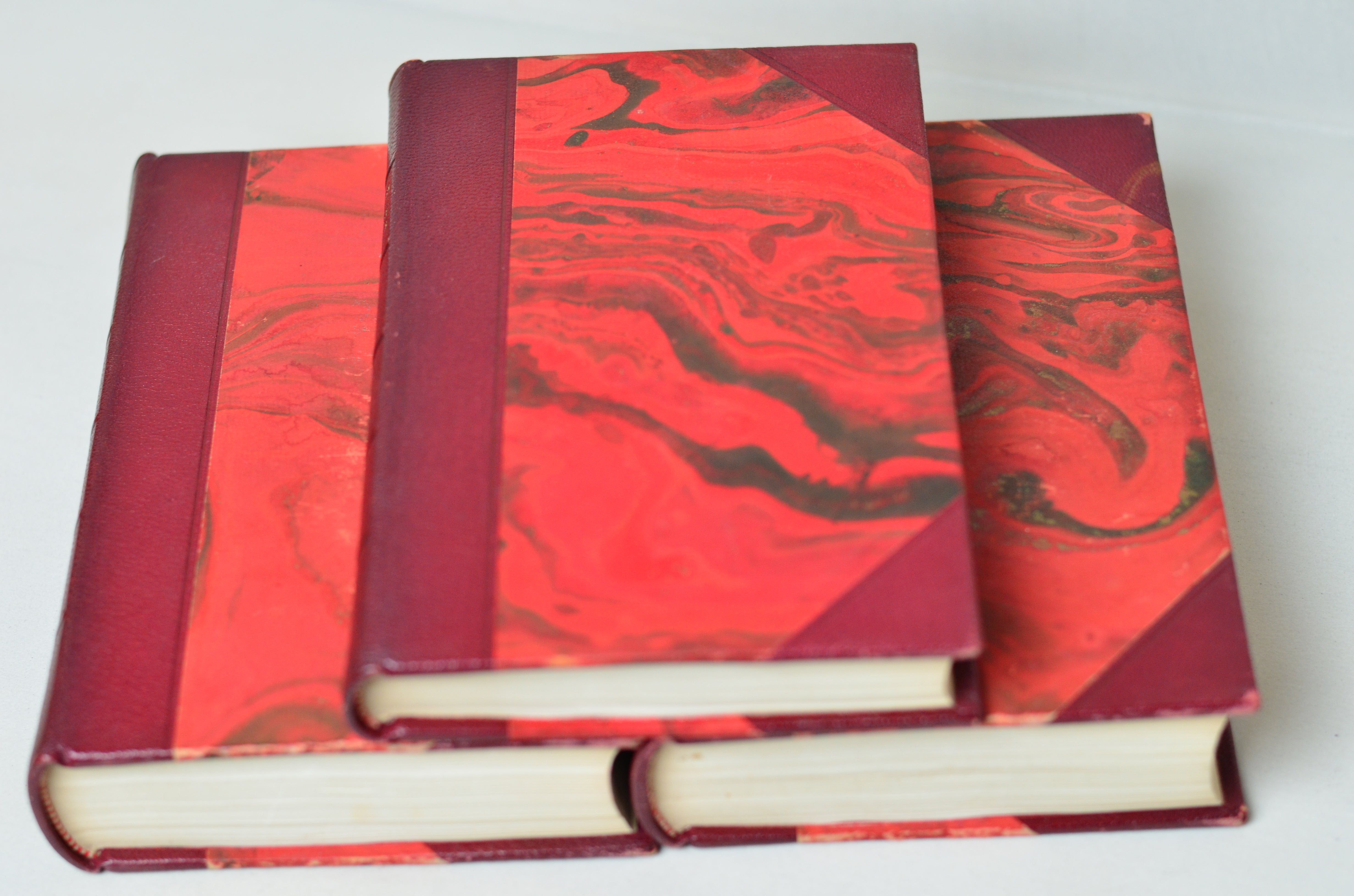 Red Antique Leather Book Set – 5 Books, Foreign Authors