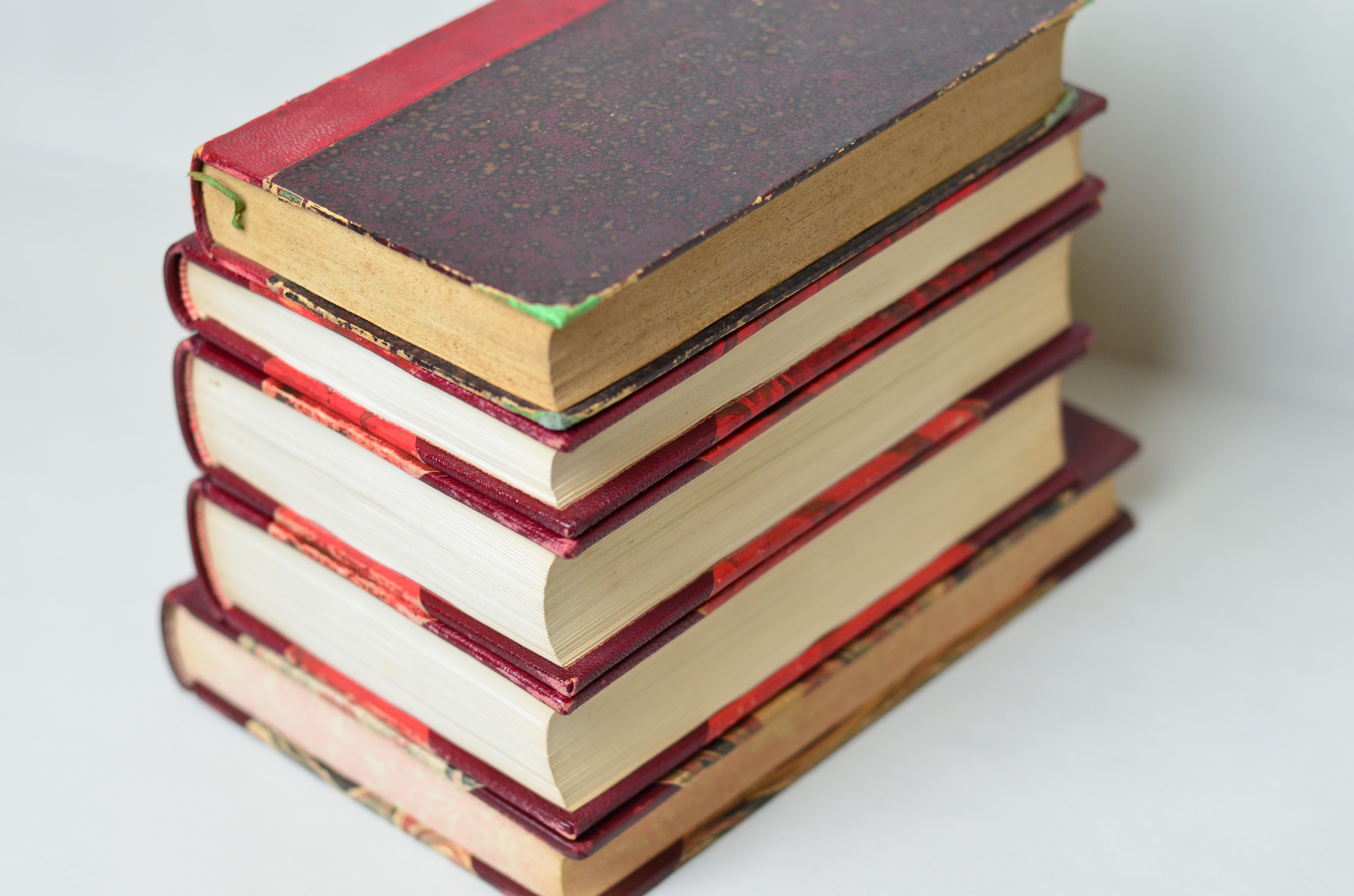 Red Antique Leather Book Set – 5 Books, Foreign Authors