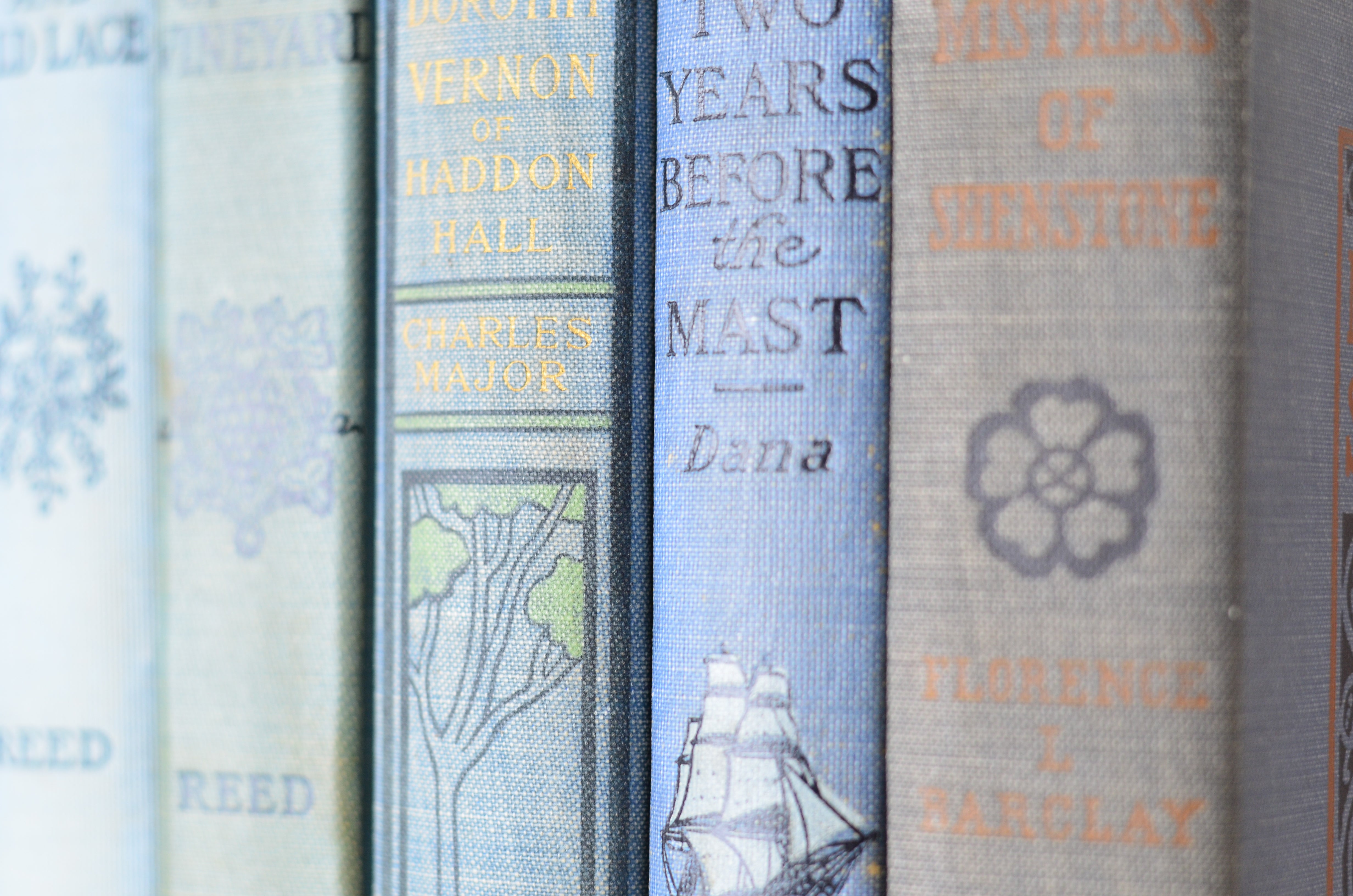 Blue Antique Cloth Book Set – 5 Books, Demin Blue