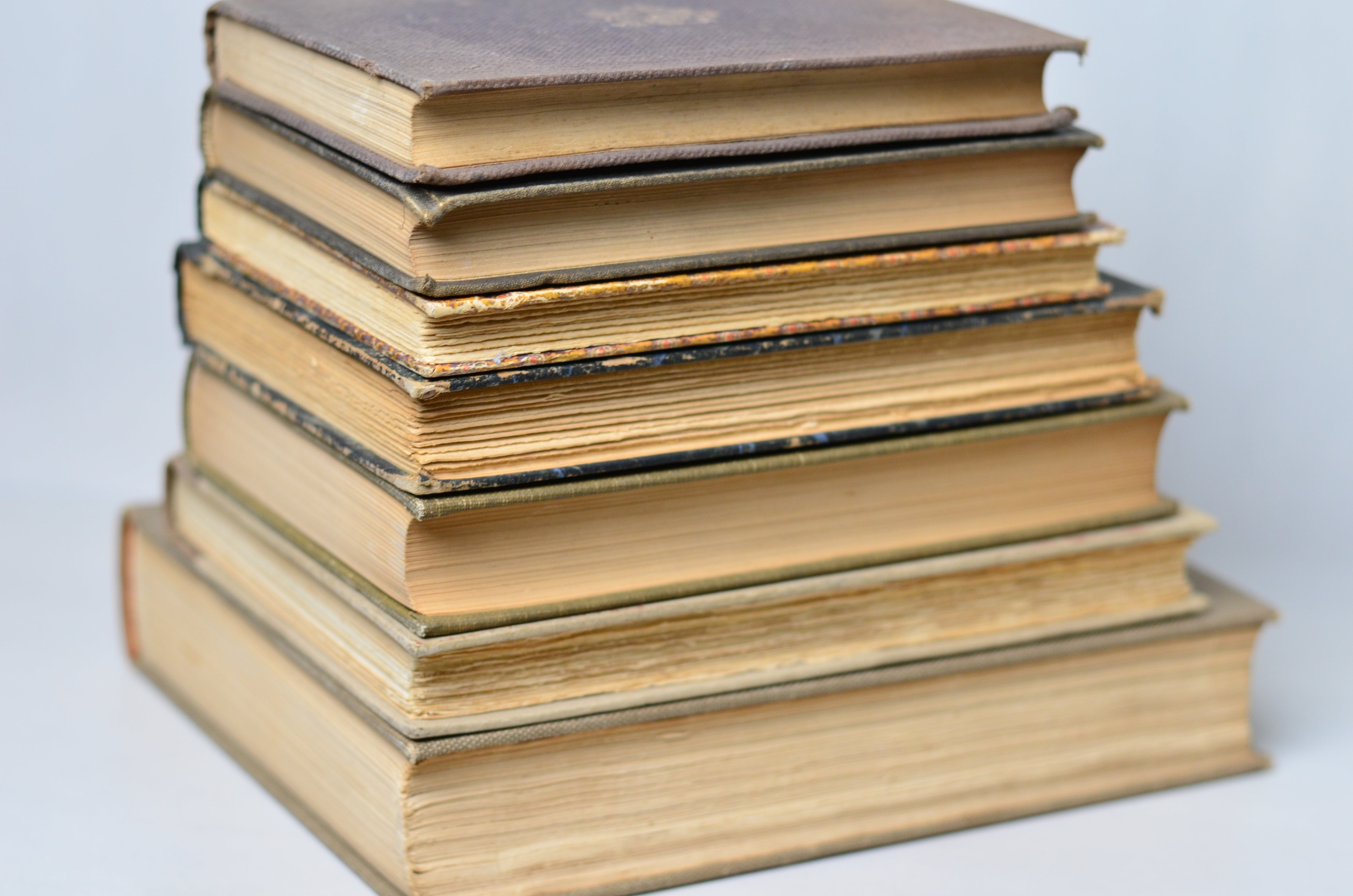 Light Brown Antique Cloth Book Set – 7 Books, T. E. Lawrence