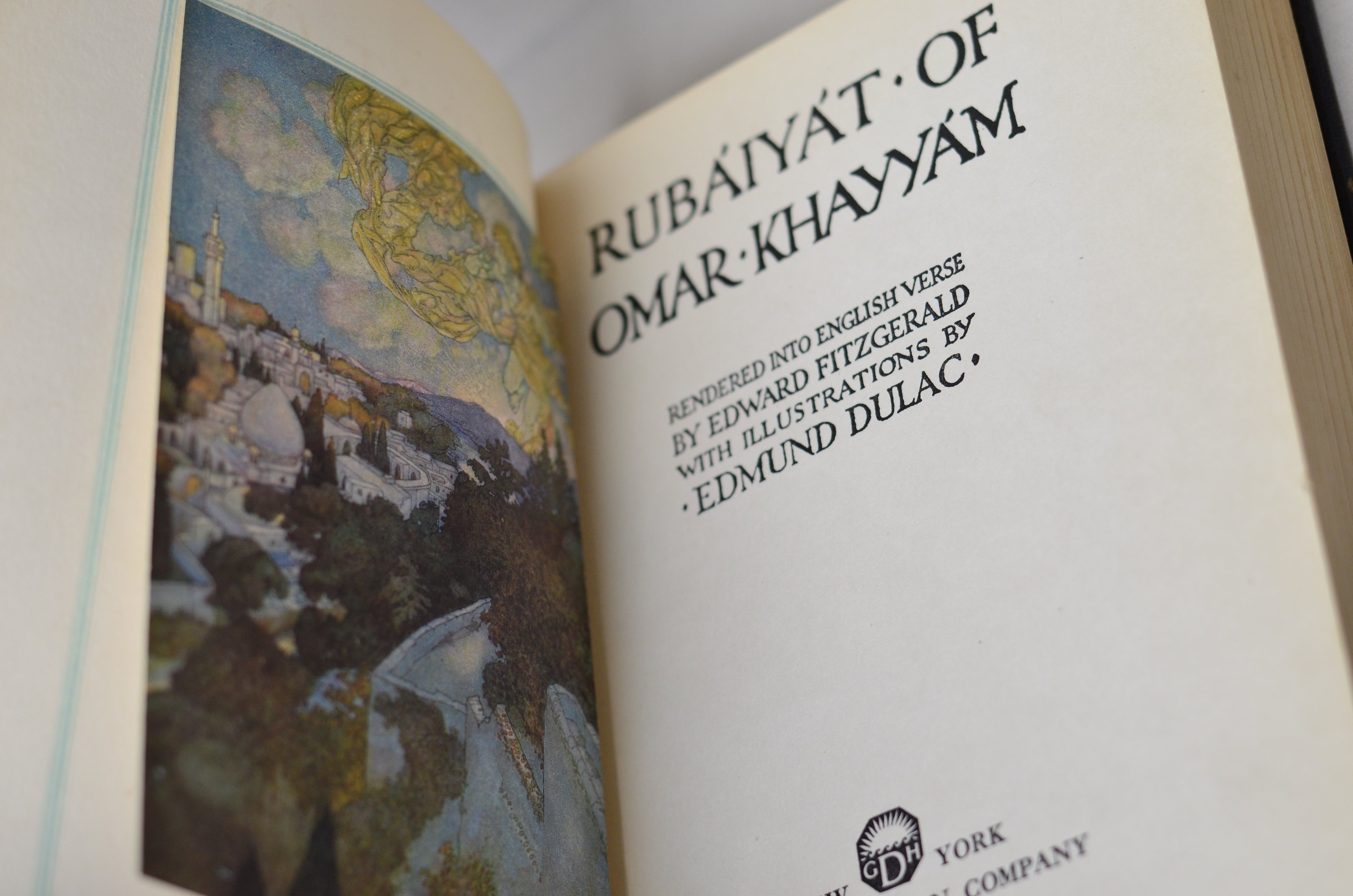 Antique Leather Bound Rubaiyat of Omar Khayyam Illustrated by Edmund Dulac c.1890