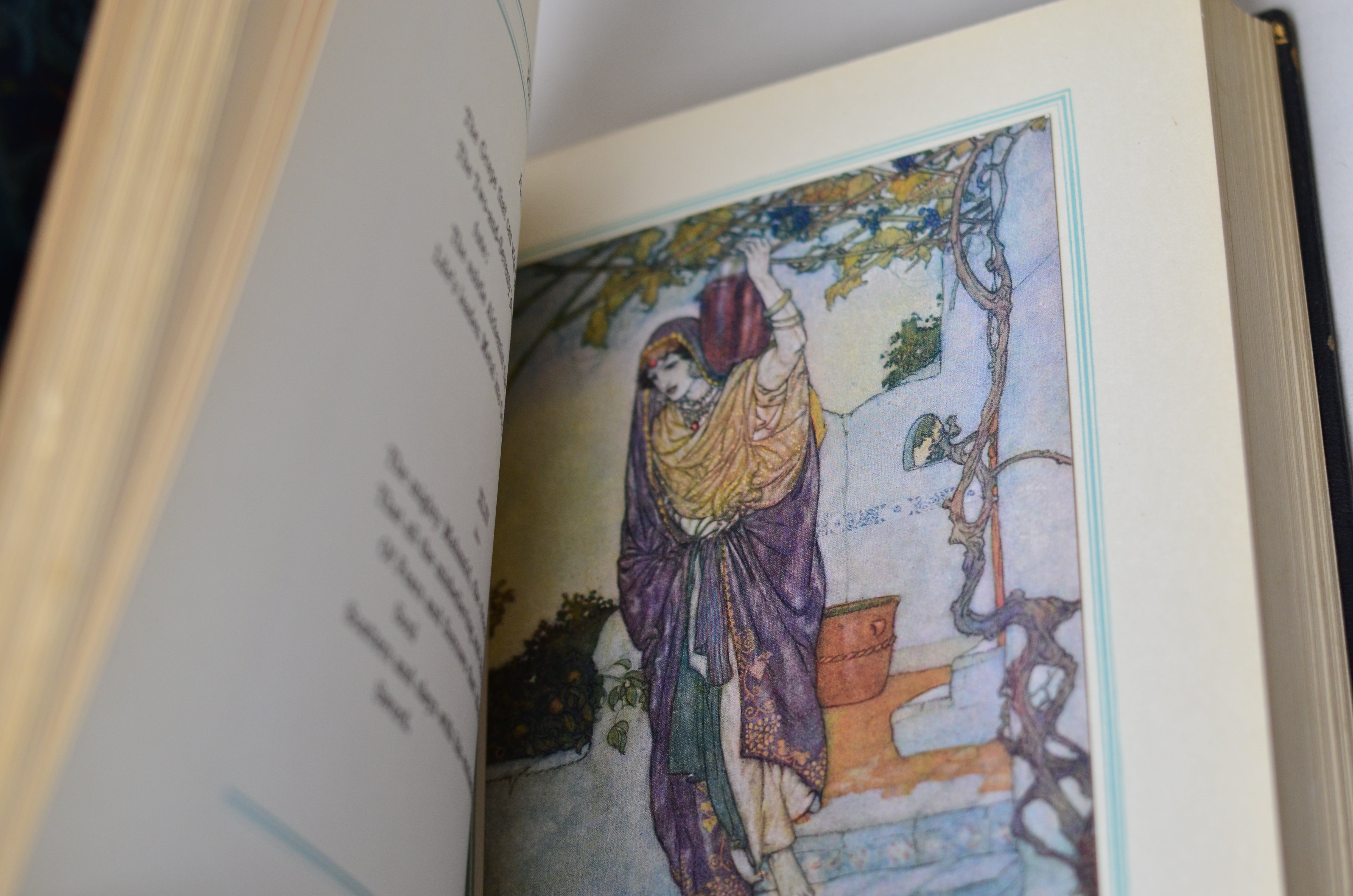 Antique Leather Bound Rubaiyat of Omar Khayyam Illustrated by Edmund Dulac c.1890