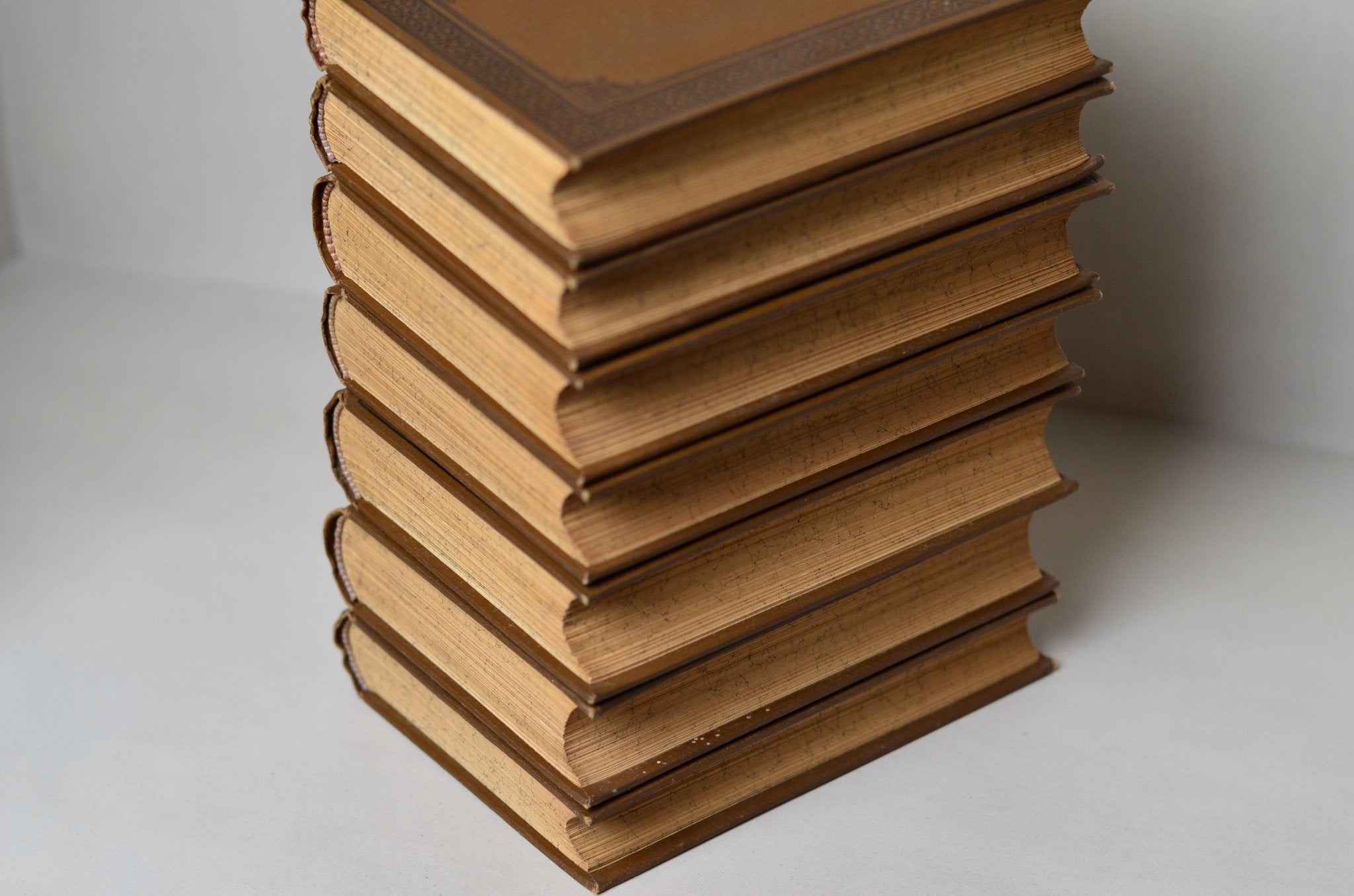 Dark Brown Antique Cloth Book Set – 7 Books, Johann Wolfgang von Goethe