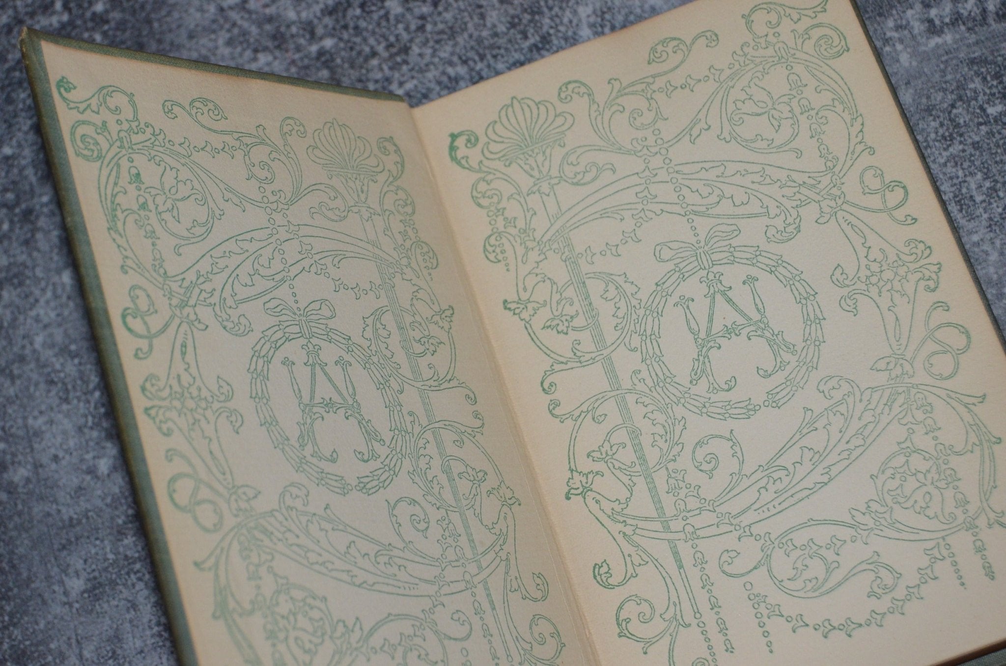 Antique Decorative A Child’s Garden of Verses by Robert Louis Stevenson - Brookfield Books