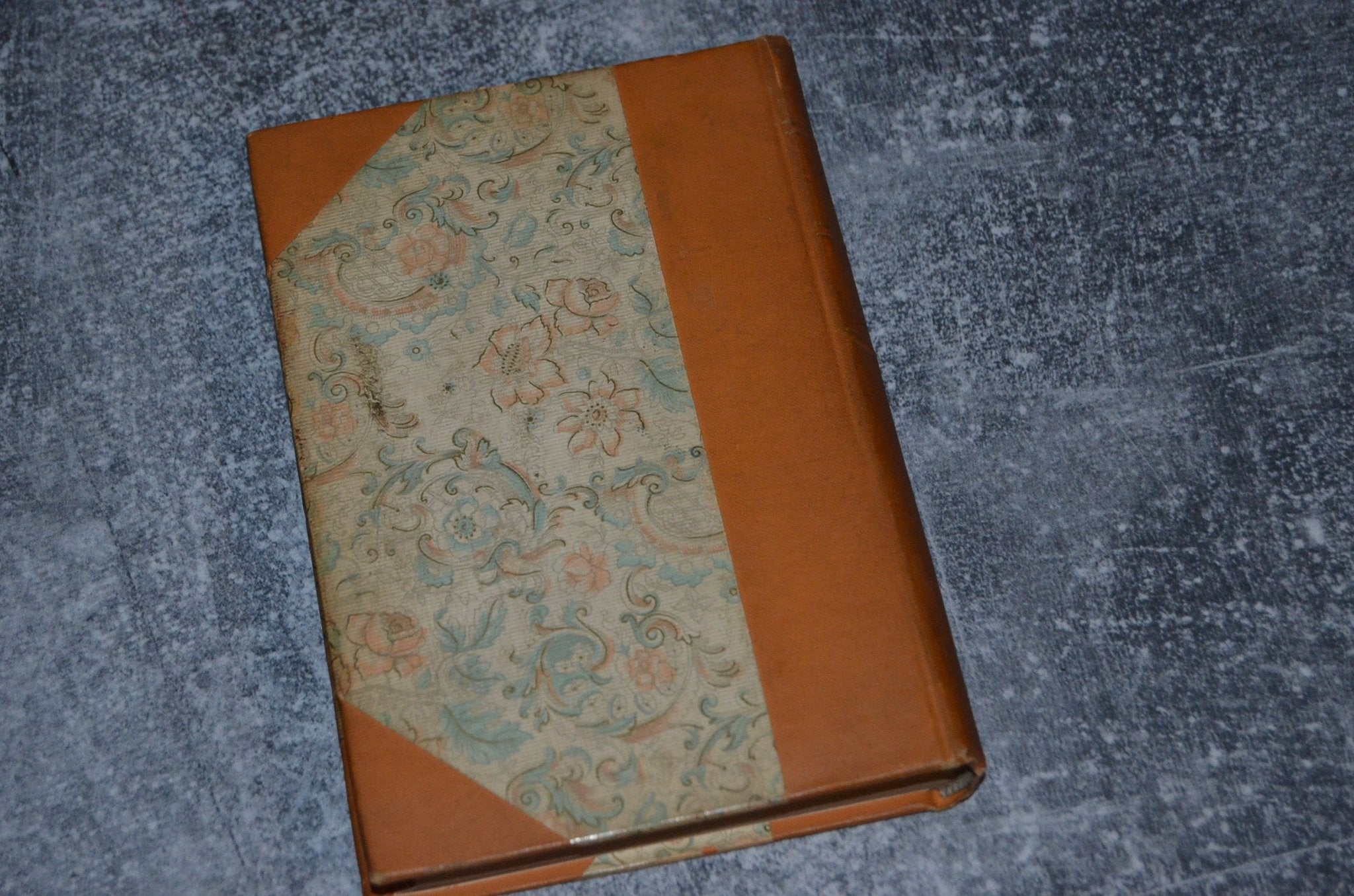 Antique Decorative Poems of Edgar Allan Poe - Brookfield Books