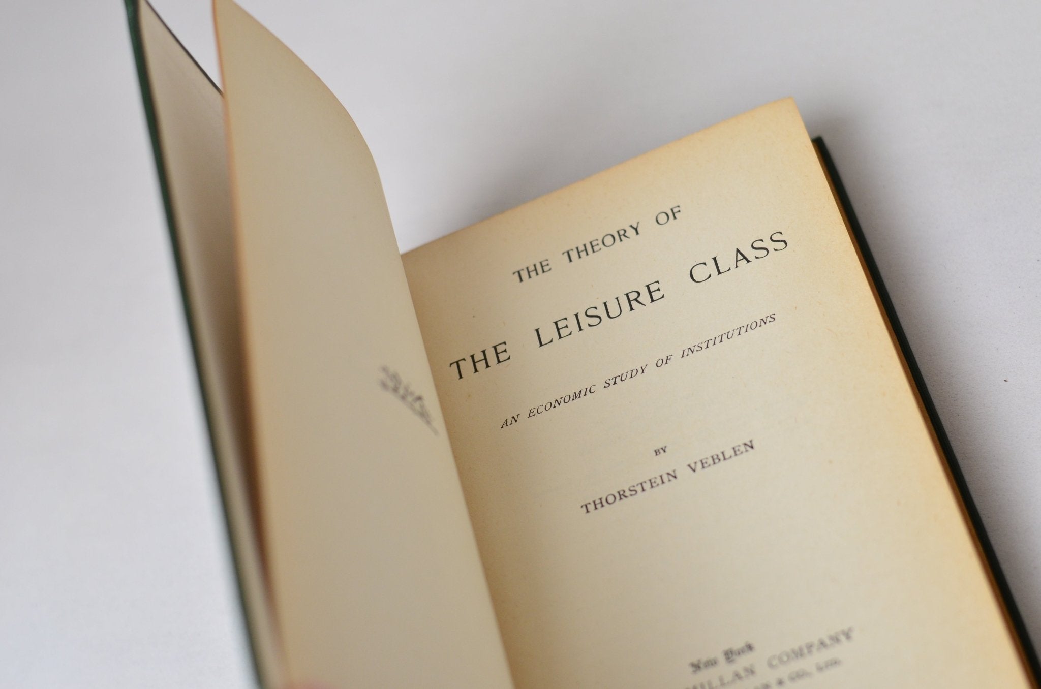Antique Early Printing The Theory of the Leisure Class by Thorstein Veblen 1917 - Brookfield Books