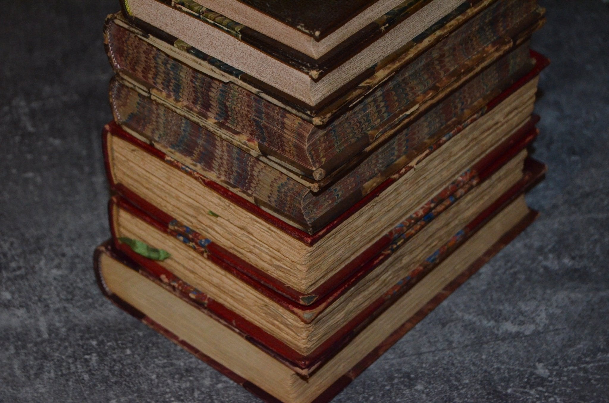 Red Antique Leather Book Set – 7 Bopoks, Washington Irving