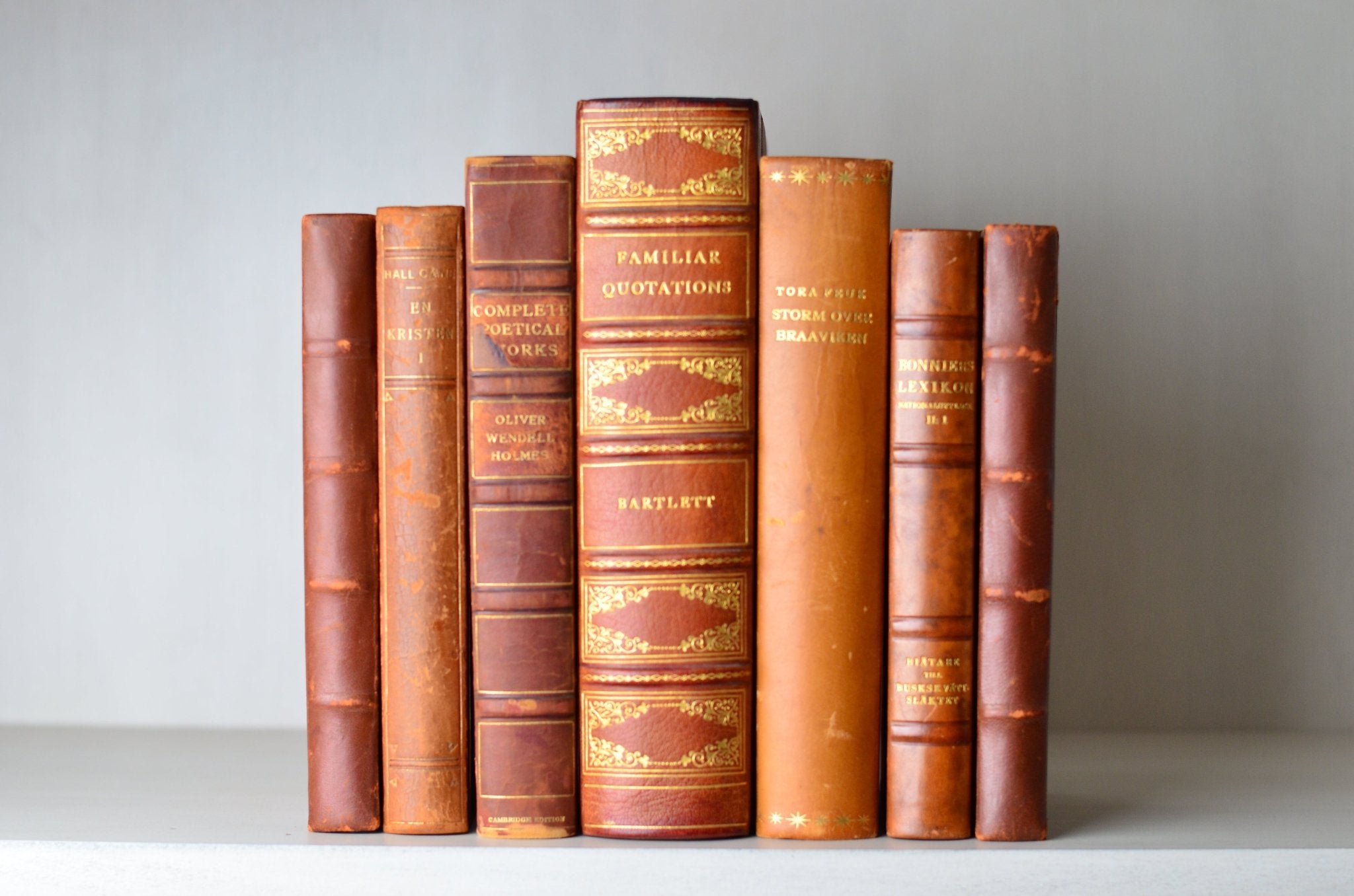 Antique Leather Bound Book Decor - Burnt Orange, Bartlett's Familiar Quotations - Brookfield Books