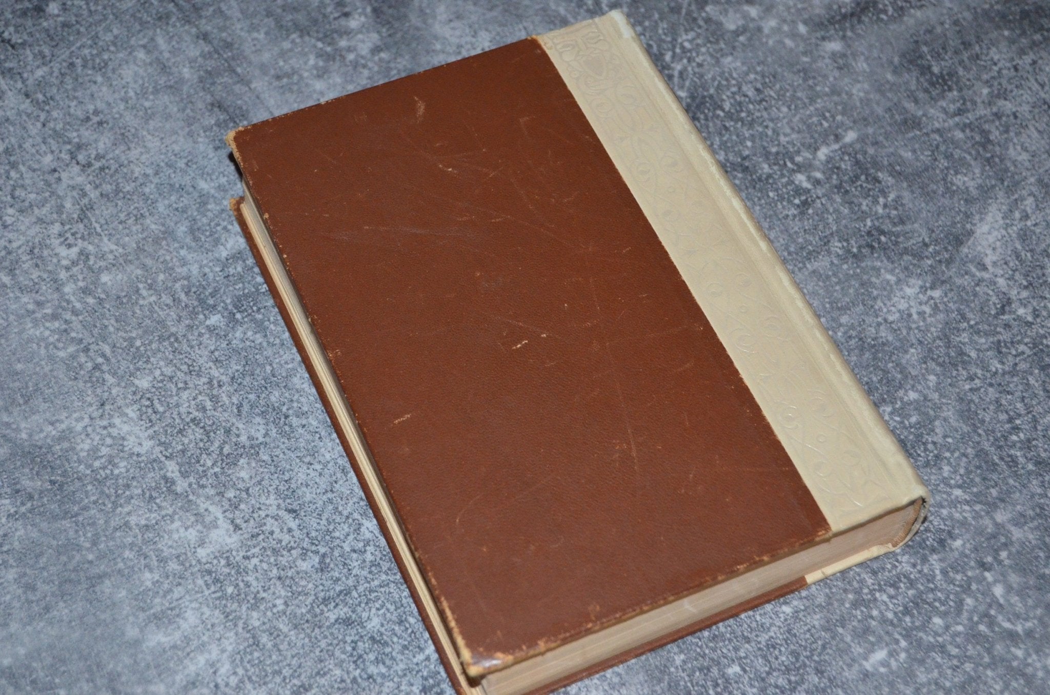 Vintage Leather Bound Meditations by Marcus Aurelius - Brookfield Books